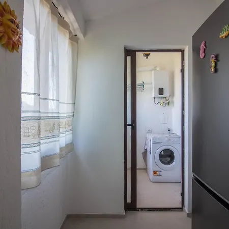 Apartman Guesthost - Lovely Nest Near The *