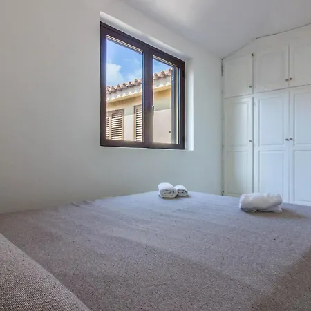 Guesthost - Lovely Nest Near The Apartman Cannigione